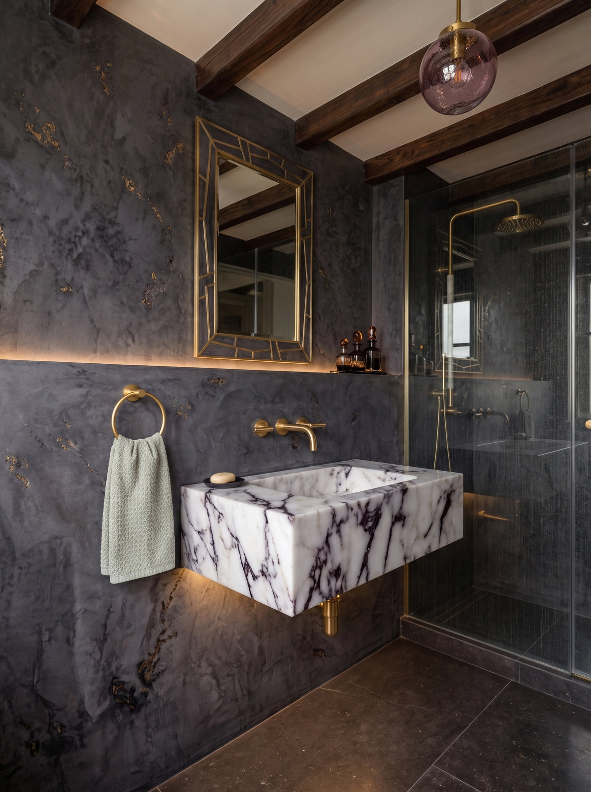 Sharp-Cornered Marble Sink (Less Viola Veining)
