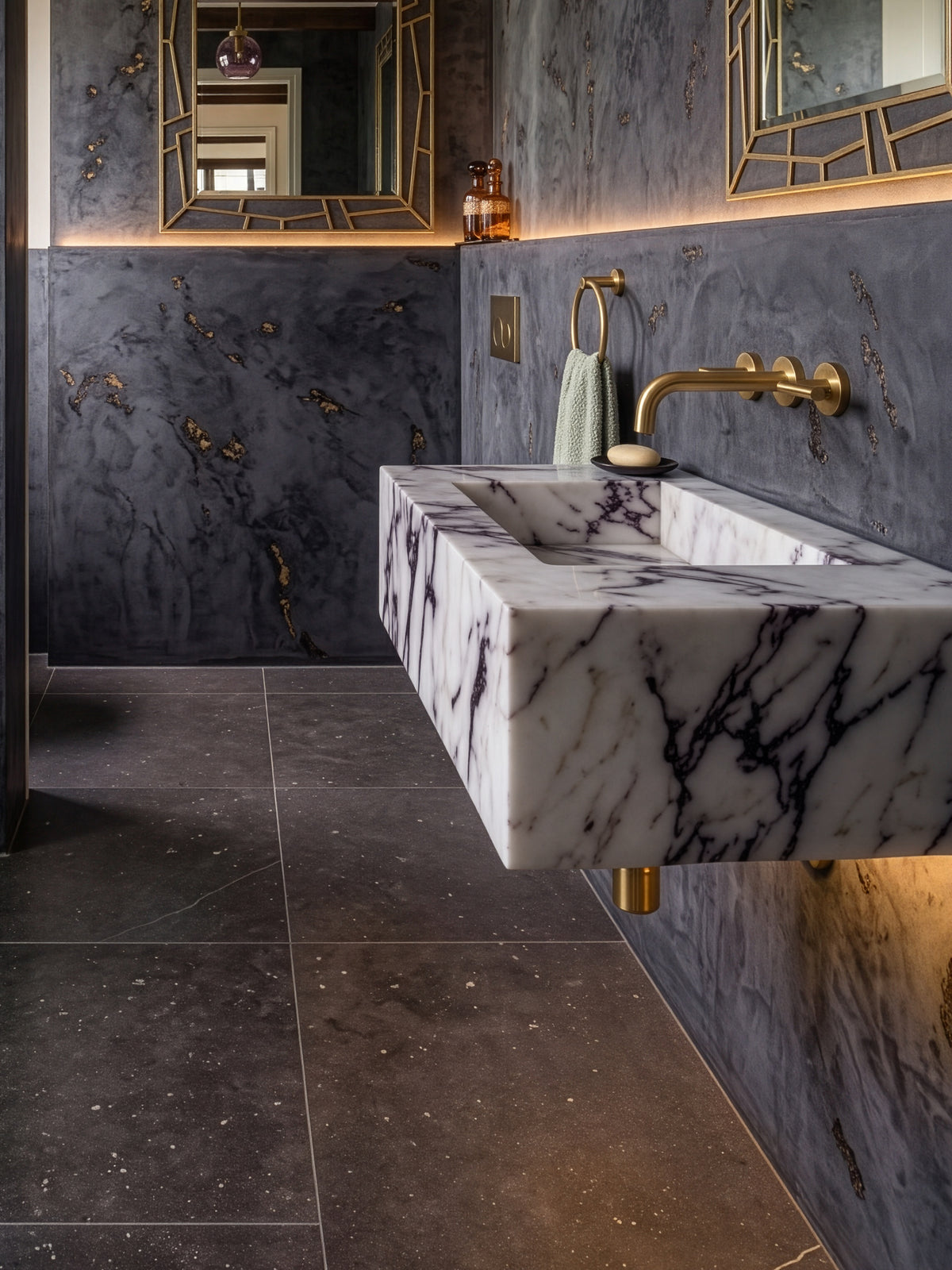 Sharp-Cornered Marble Sink (Less Viola Veining)